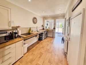 STATION ROAD- click for photo gallery